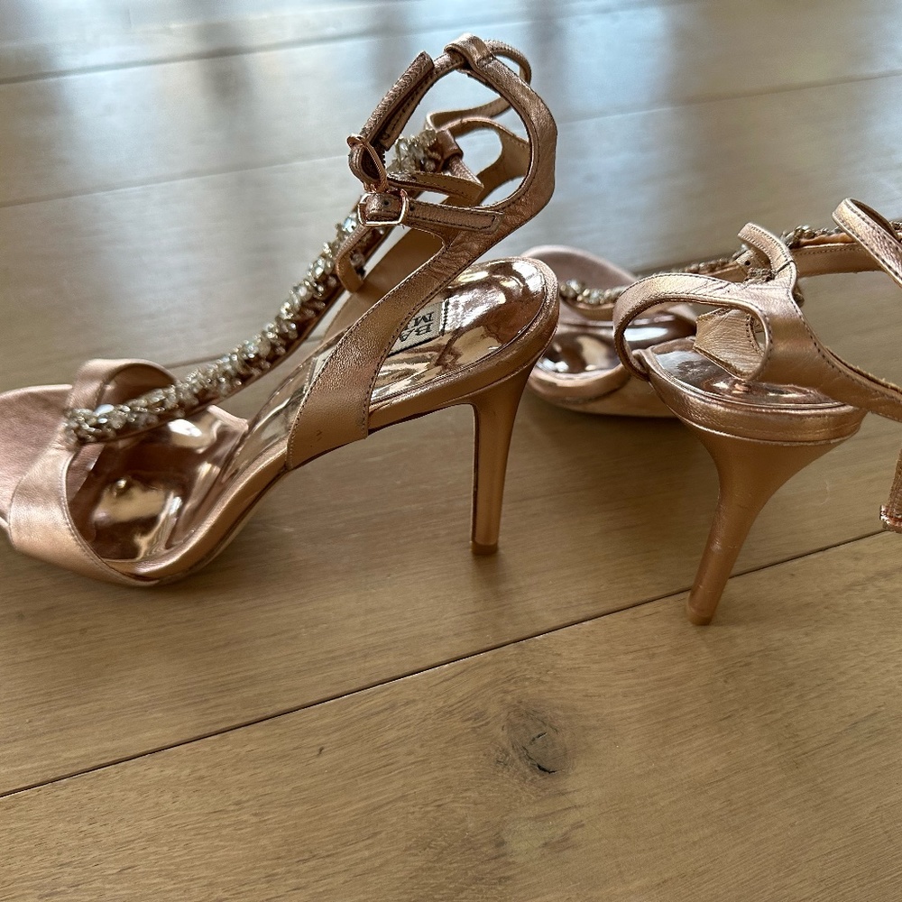 BADGLEY MISCHKA Rose Gold Crystal 4” Stiletto Heel